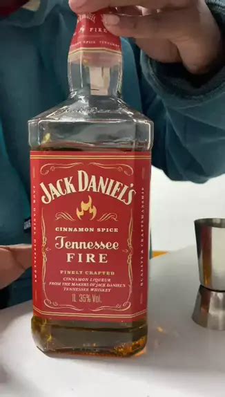 dana dearmond jak knife full